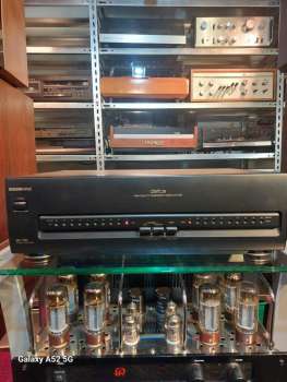 Preview: SOUNDWAVE  Delta  MA 700  Endstufe LED-VU Meter  2 x 120 Watt